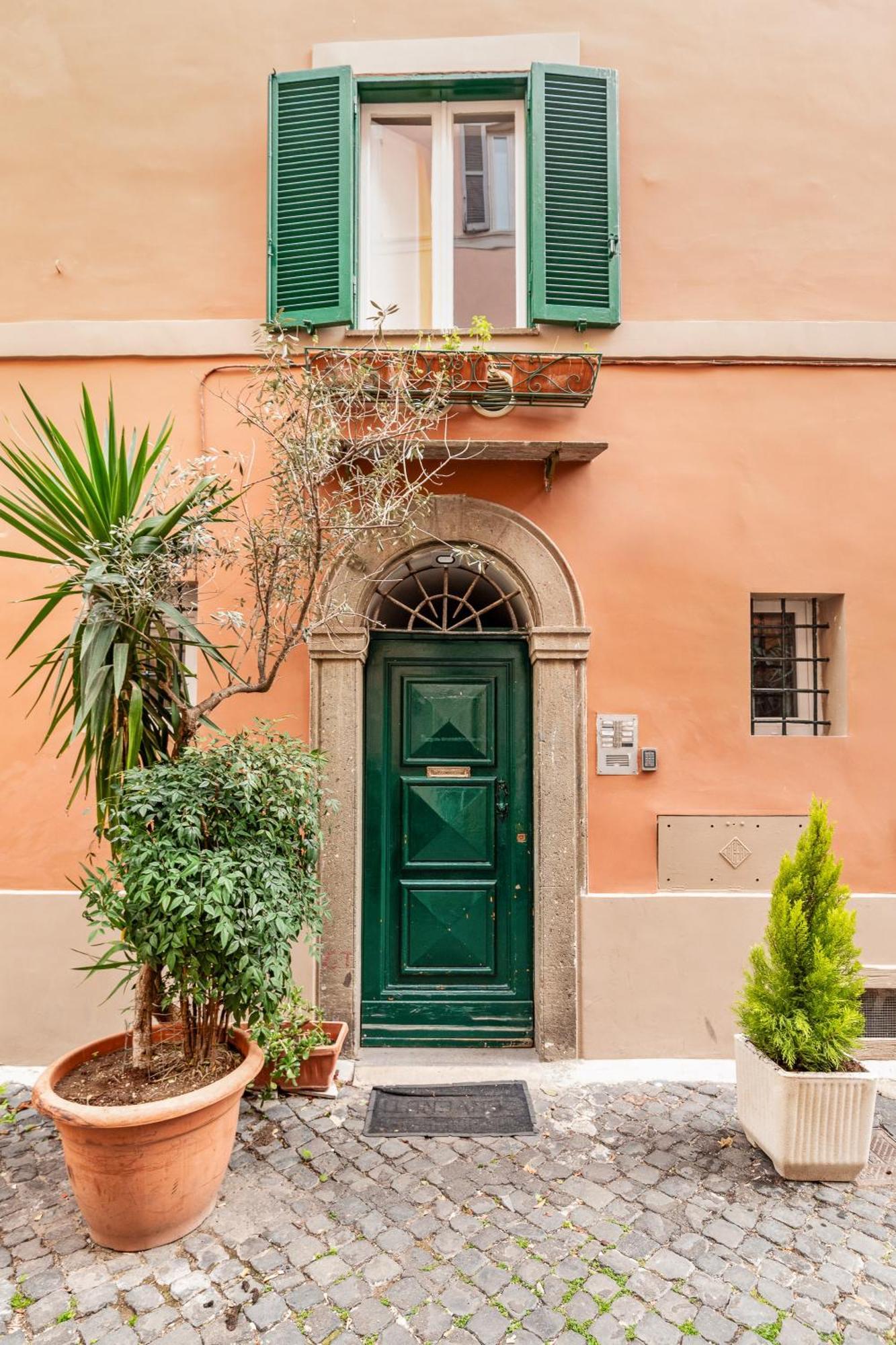 Leopardo Boutique Apartment In Trastevere Rom Exterior foto