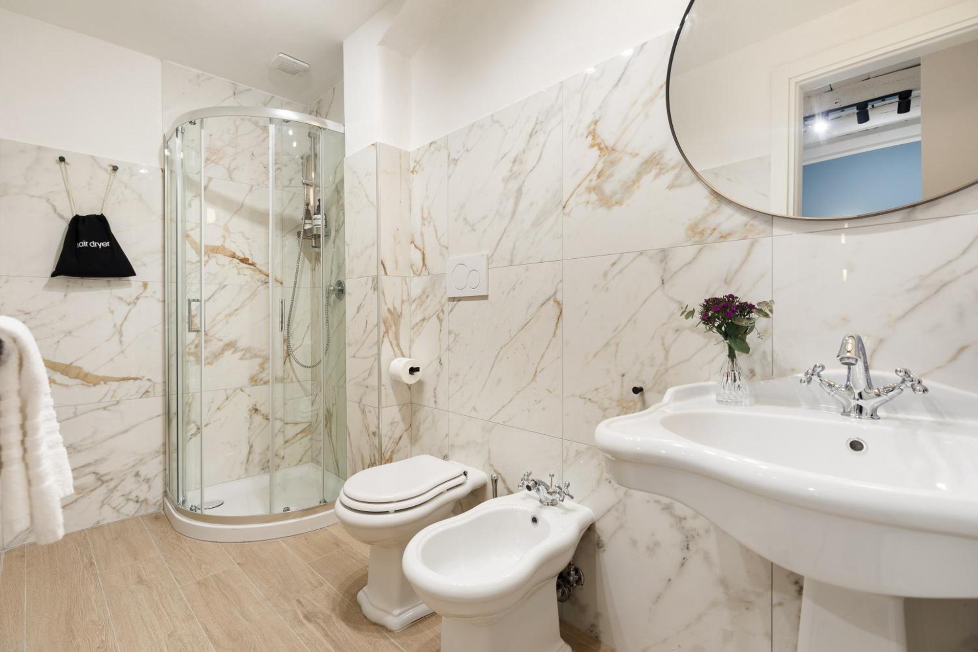 Leopardo Boutique Apartment In Trastevere Rom Exterior foto