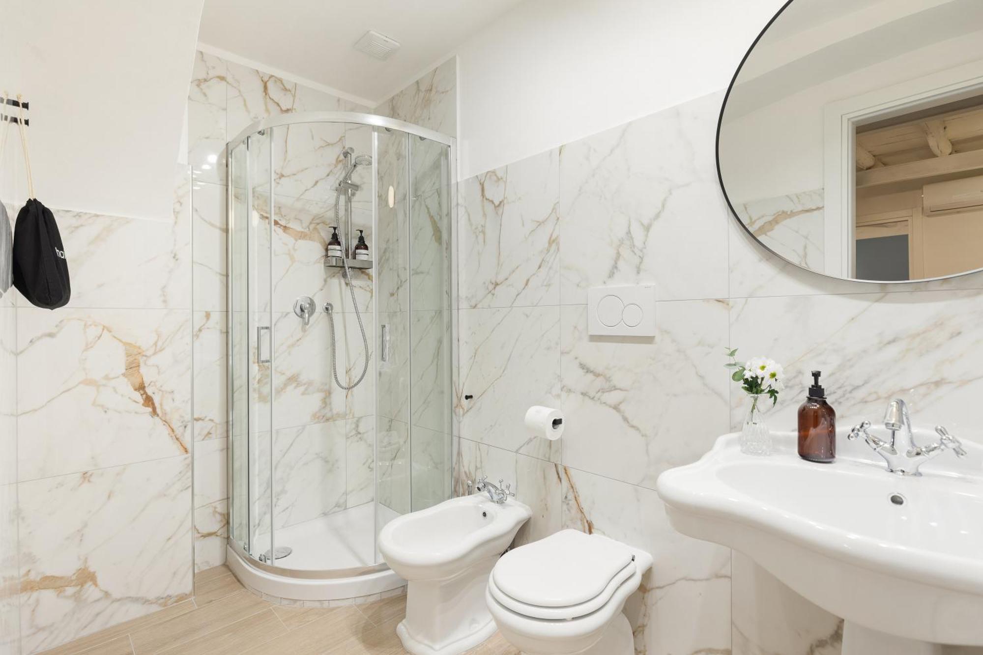 Leopardo Boutique Apartment In Trastevere Rom Exterior foto